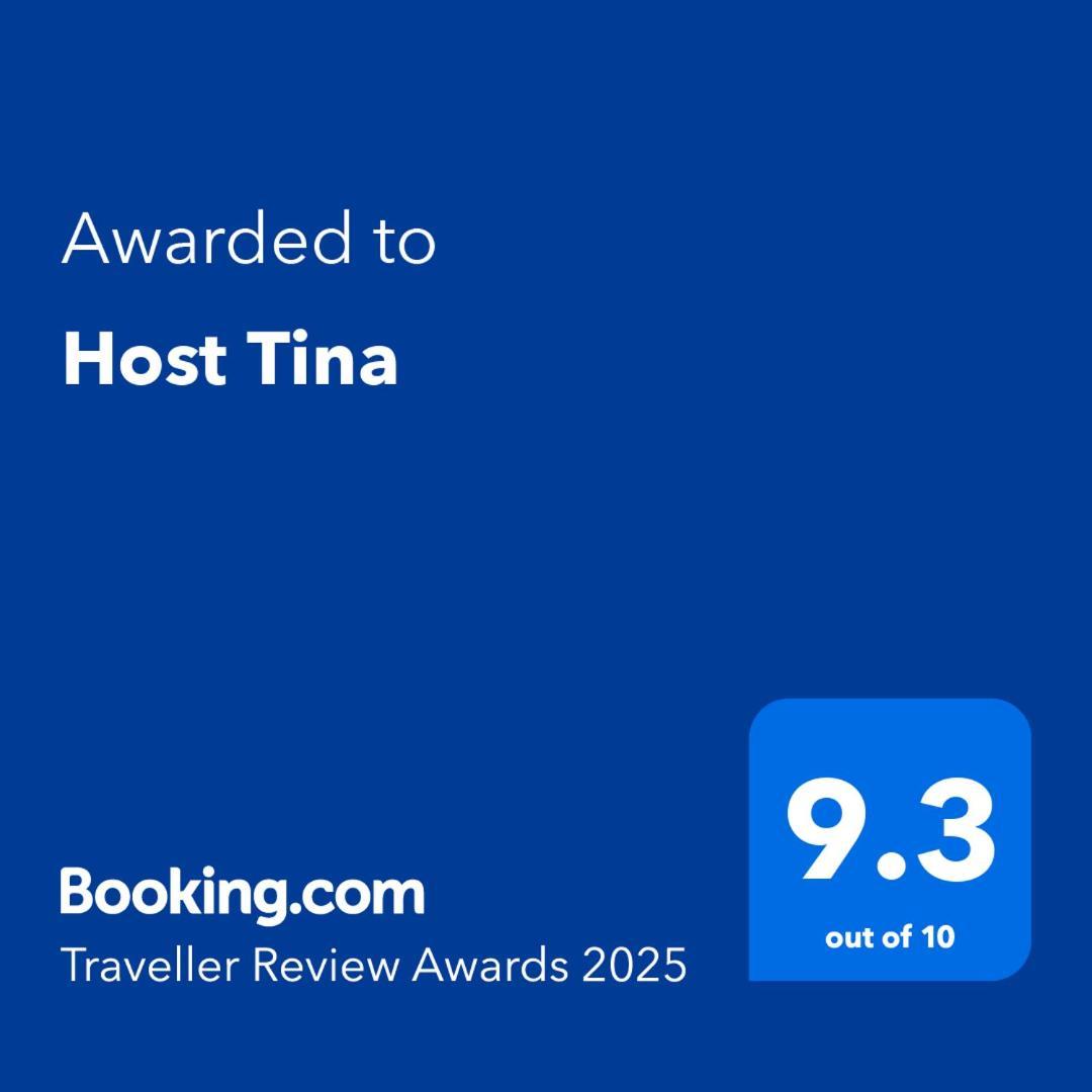 Host Tina Apartment Букурещ Екстериор снимка